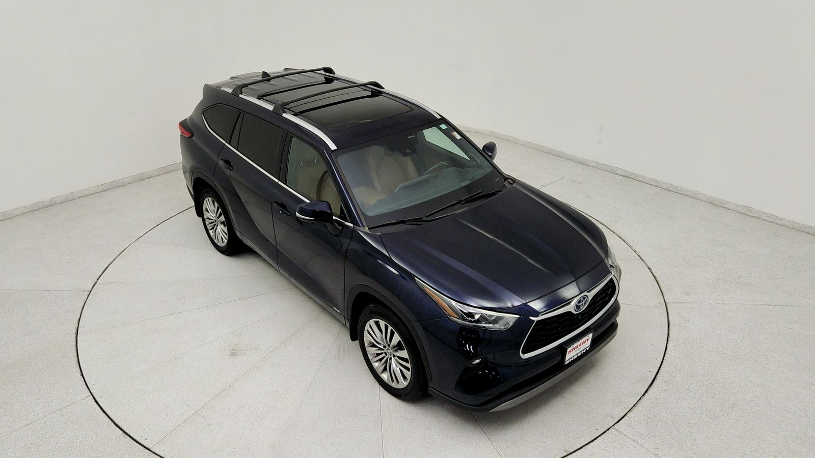 Used 2023  Toyota Platinum image 15