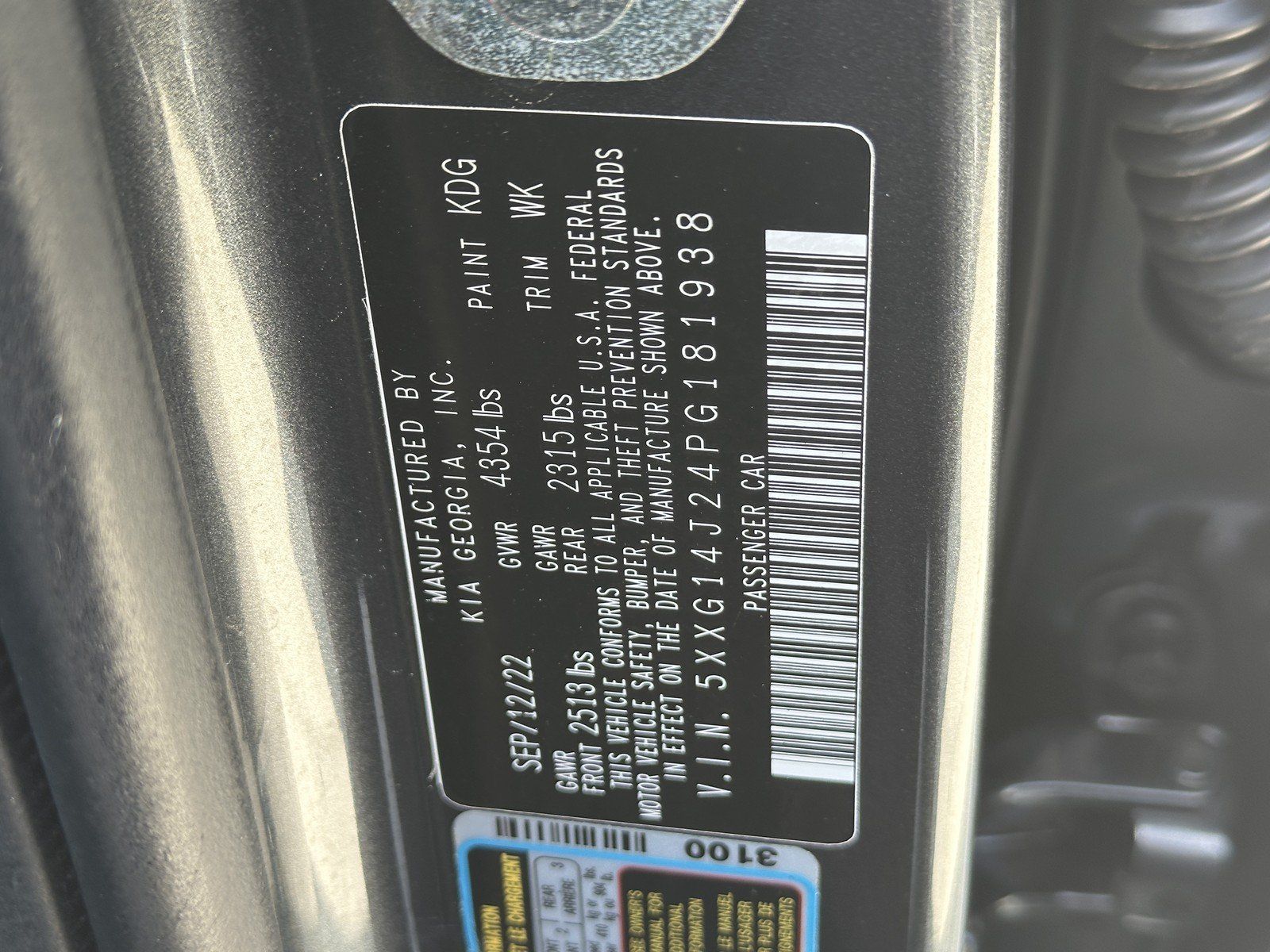 Used 2023 Gray Kia LXS image 27