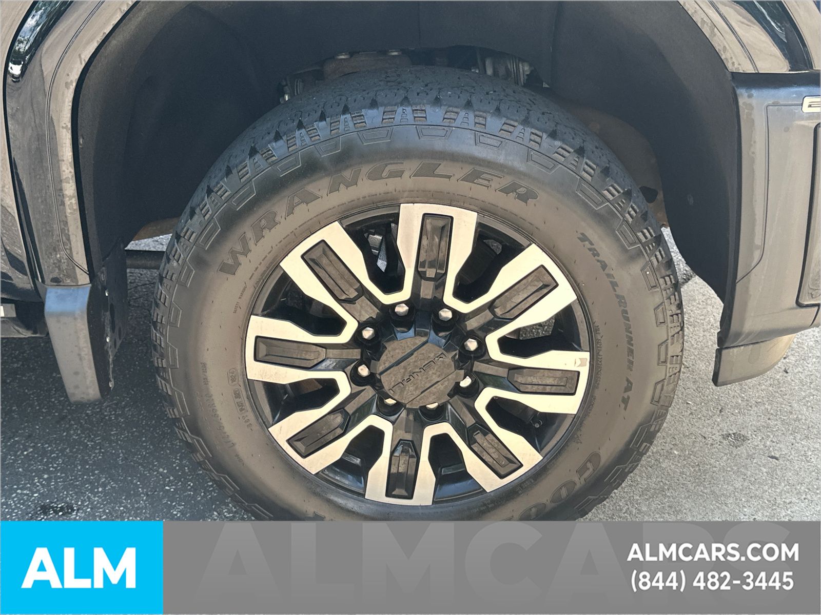 Used 2024 Black GMC Denali Ultimate image 14