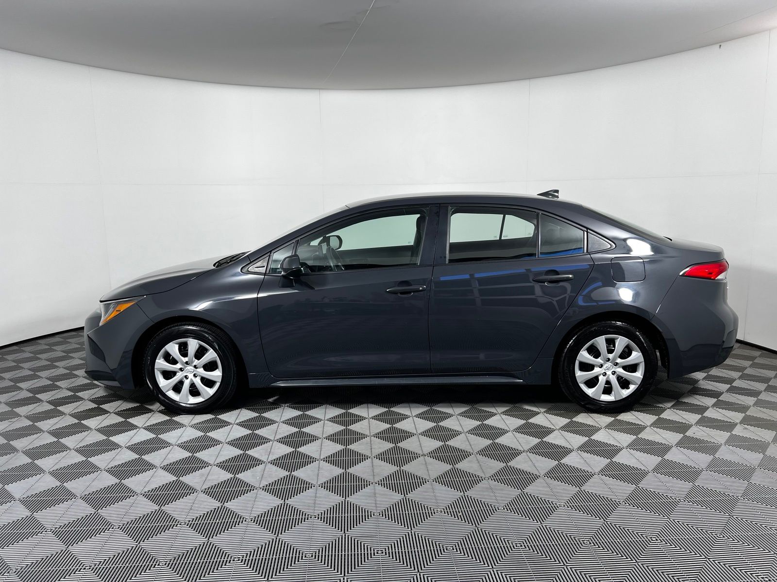 Thumbnail: 2024 Toyota Corolla - 8
