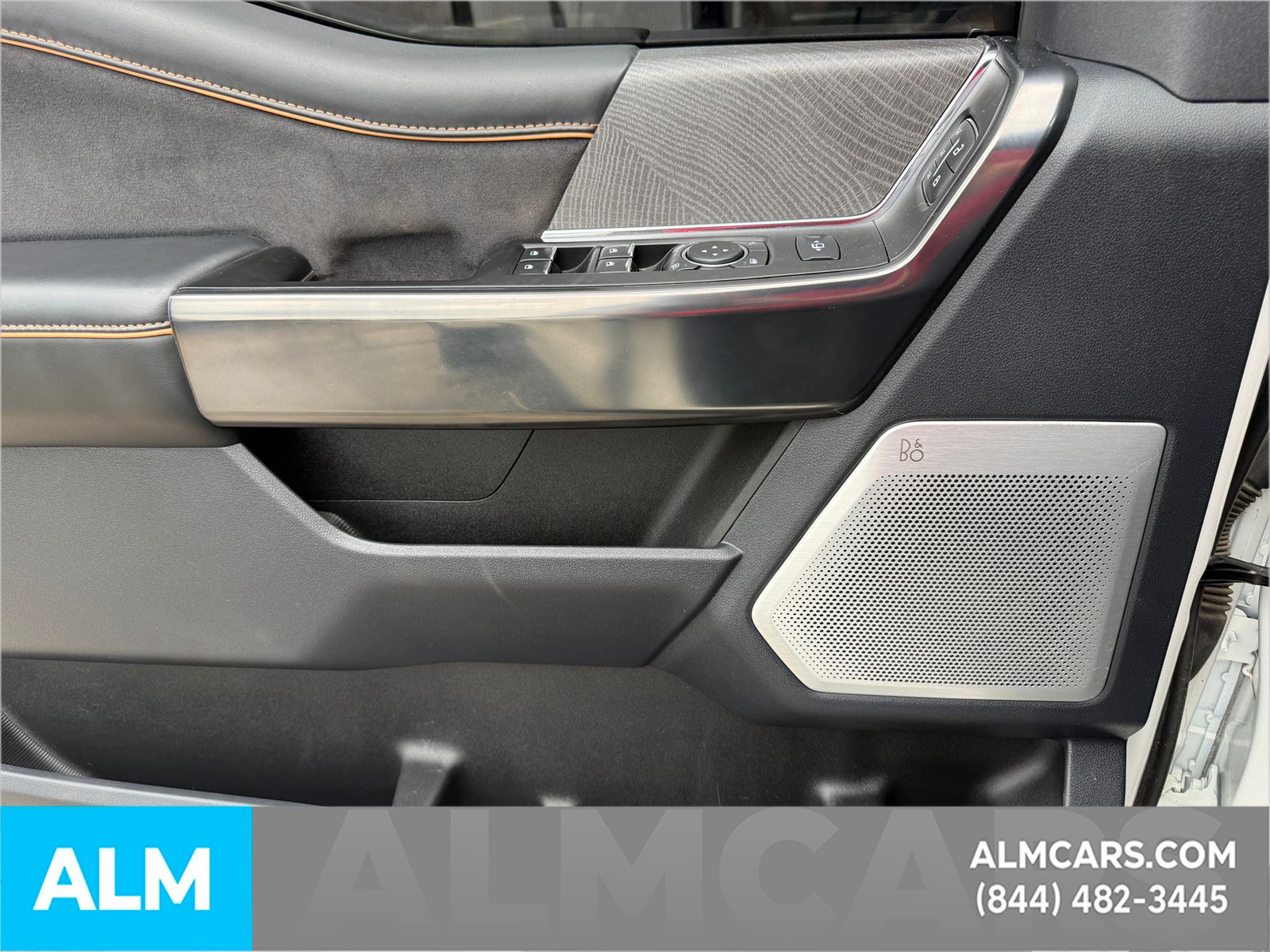 Used 2024 White Ford Platinum image 34