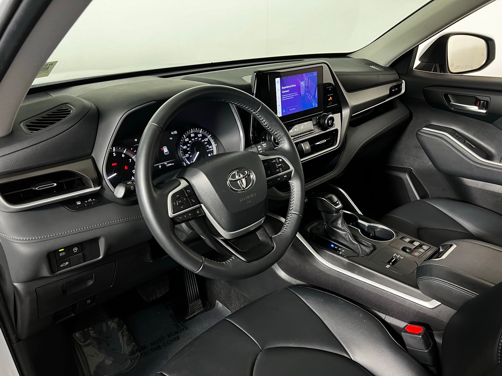 2024 Toyota Highlander XLE 4