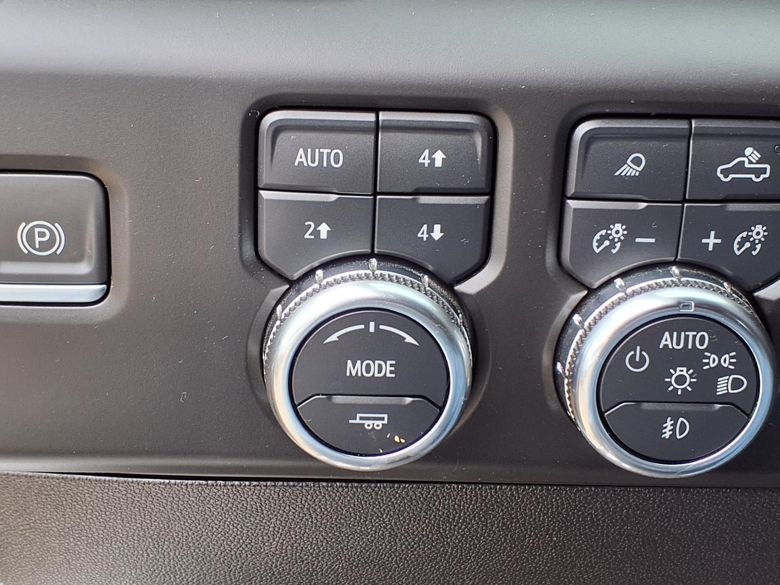 2024 GMC Sierra 2500HD AT4 White at Bayway Cadillac of The Woodlands