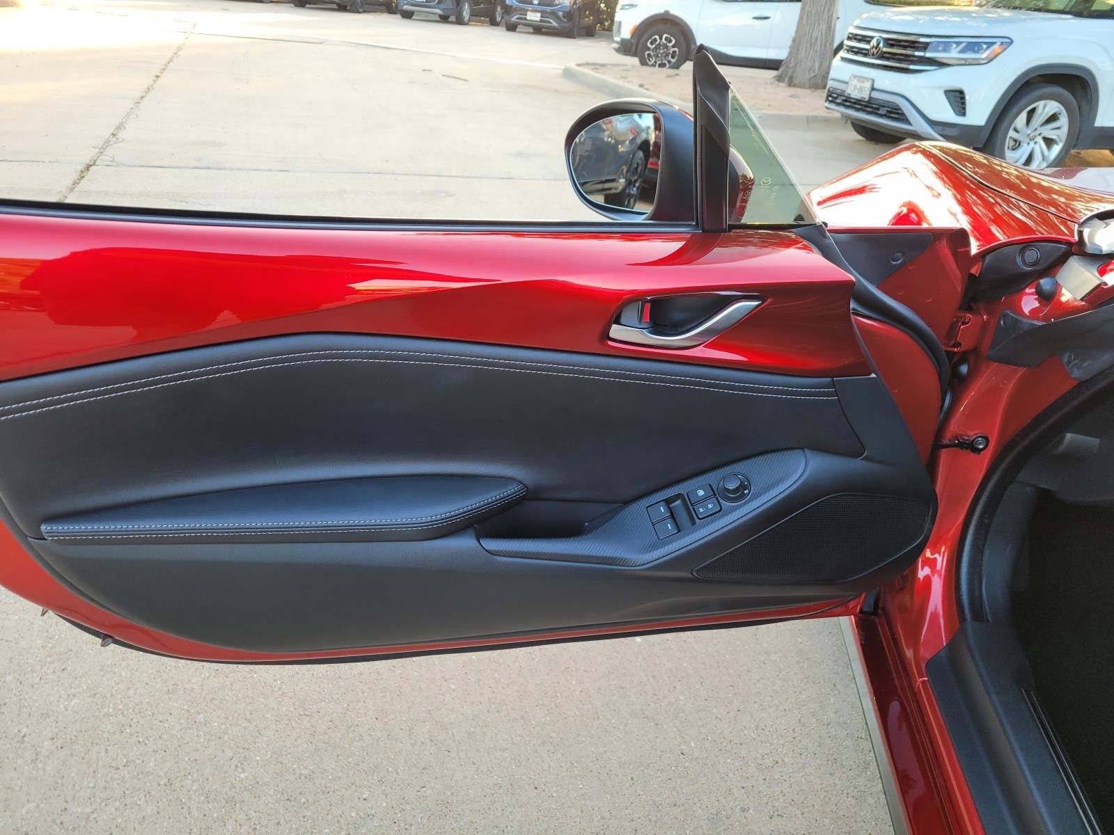 used 2025 Mazda MX-5 Miata RF car, priced at $35,900