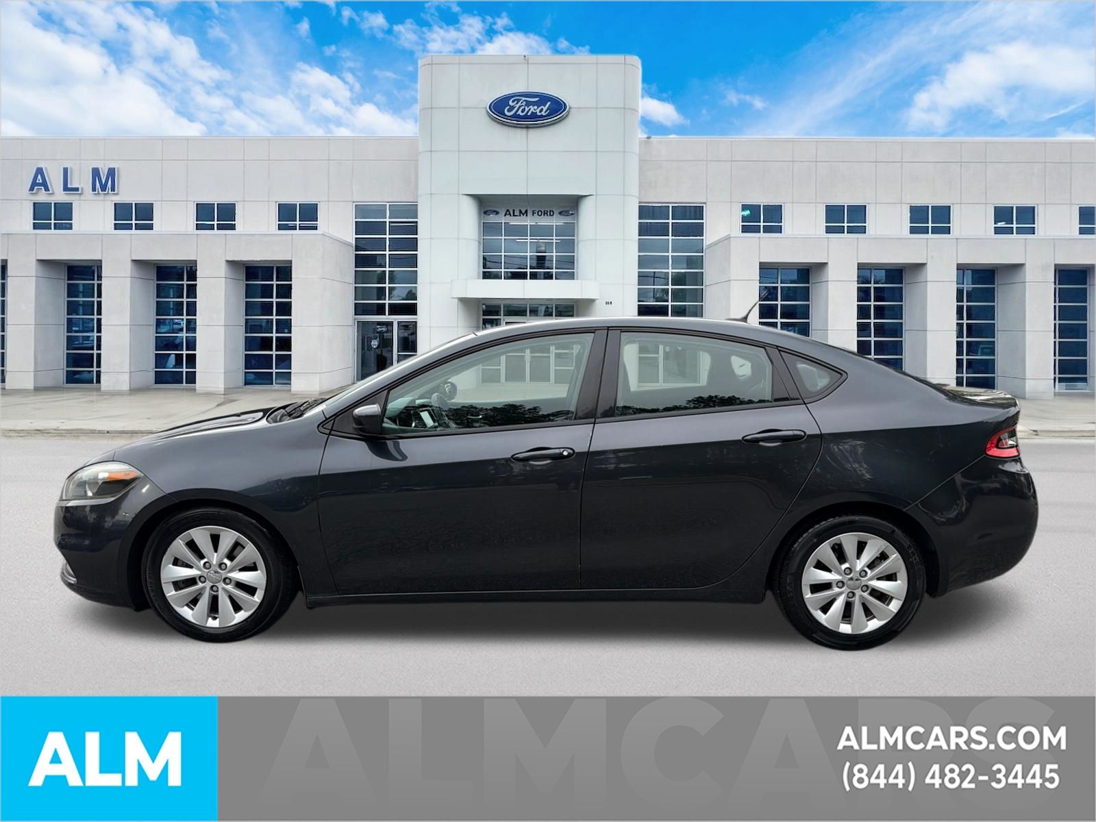 Used 2014 Gray Dodge SXT image 9