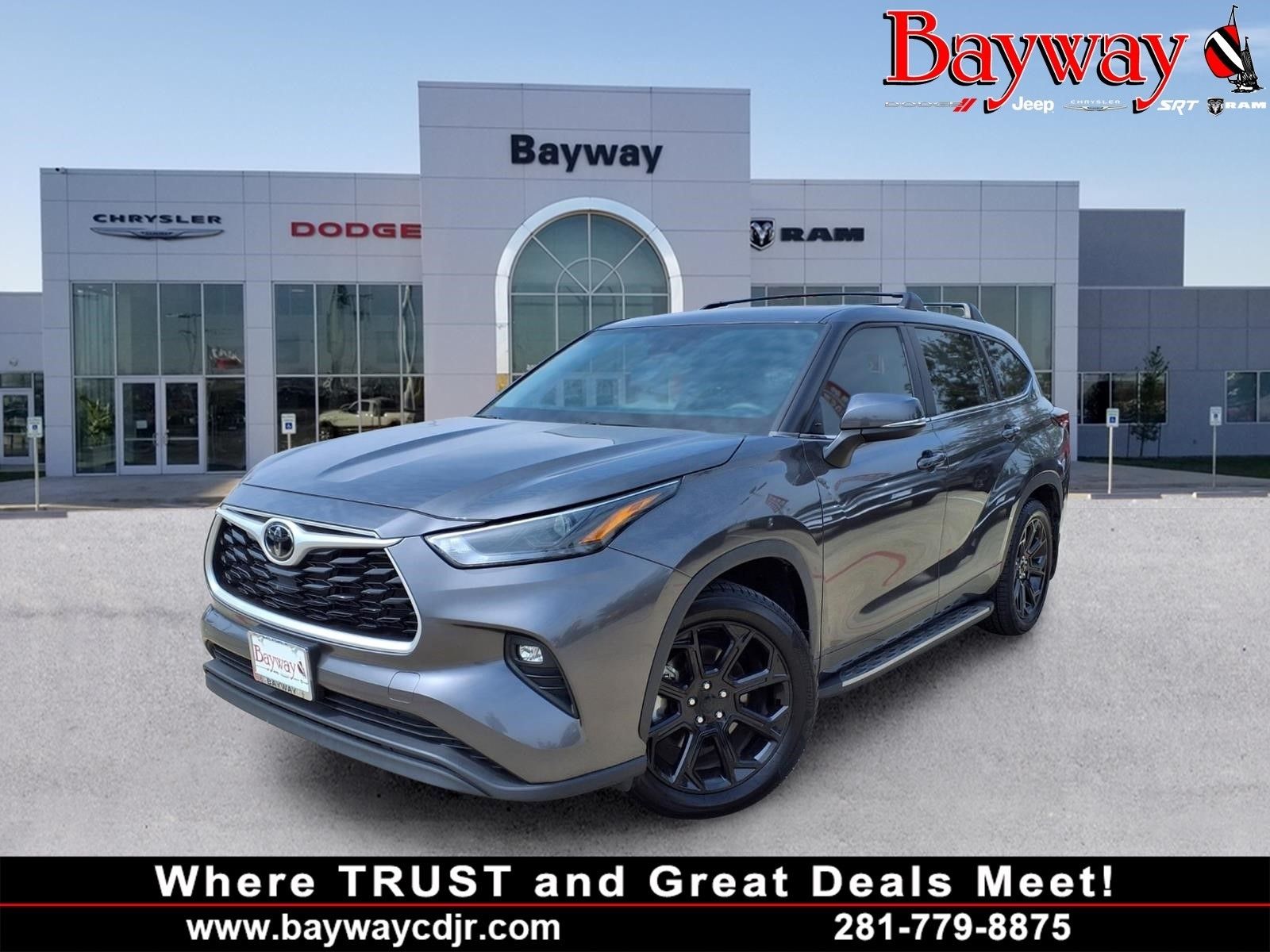 2024 Toyota Highlander LE - 0