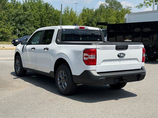 New 2025 White Ford XLT image 4