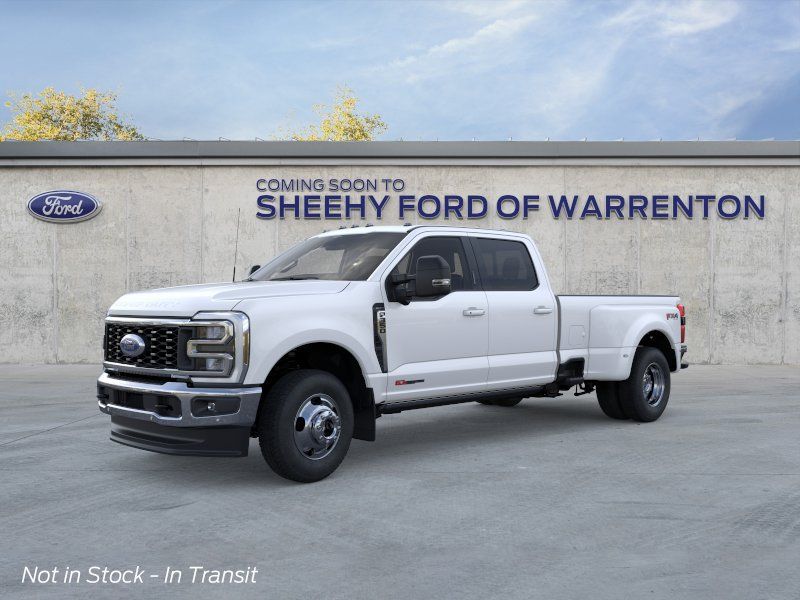 New 2026 Star White Metallic Tri-Coat Ford Lariat image 3