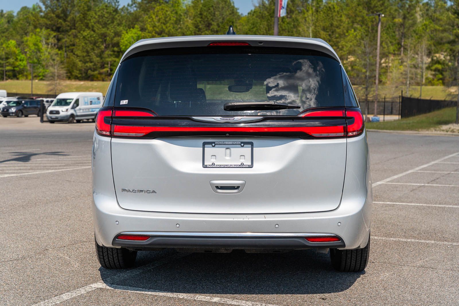 Used 2024 Chrysler Pacifica Van