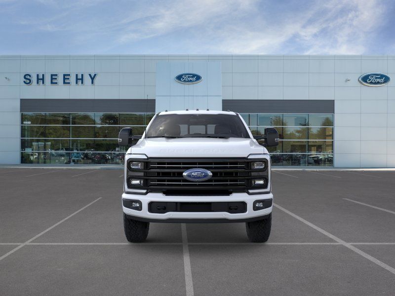 New 2026 Star White Metallic Tri-Coat Ford Platinum image 2
