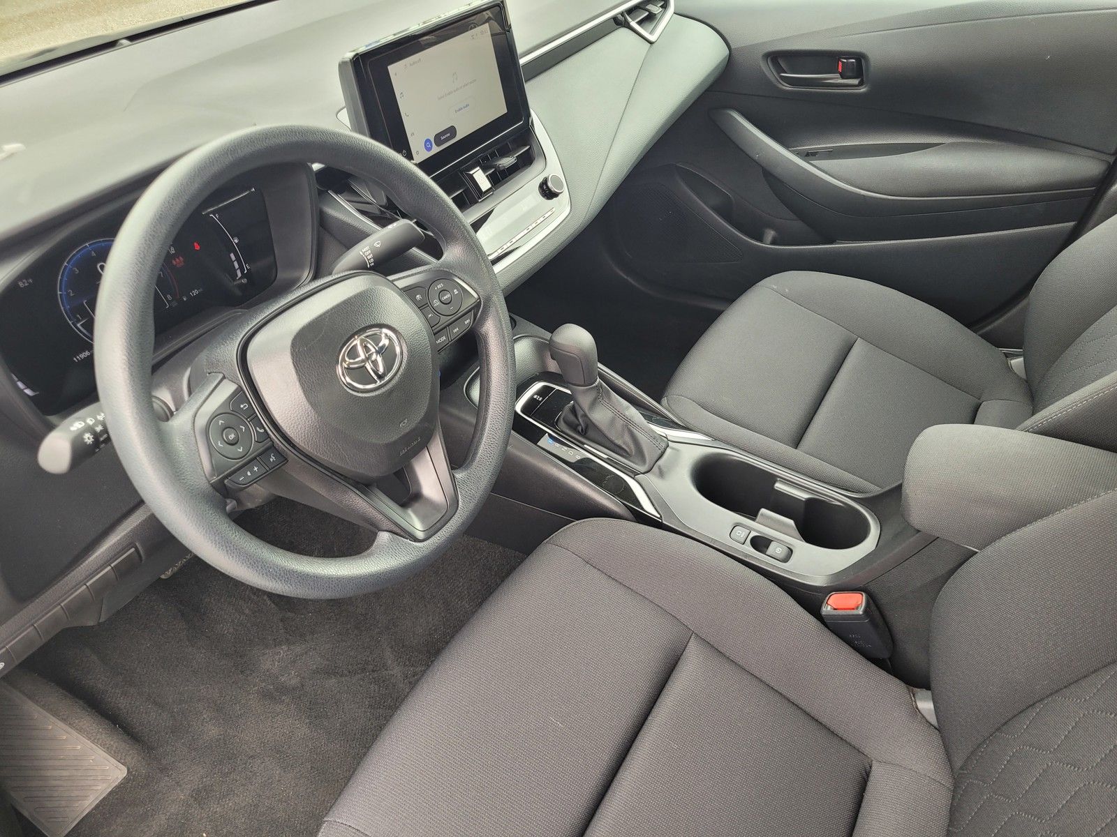 2026 Toyota Corolla LE - Photo 20