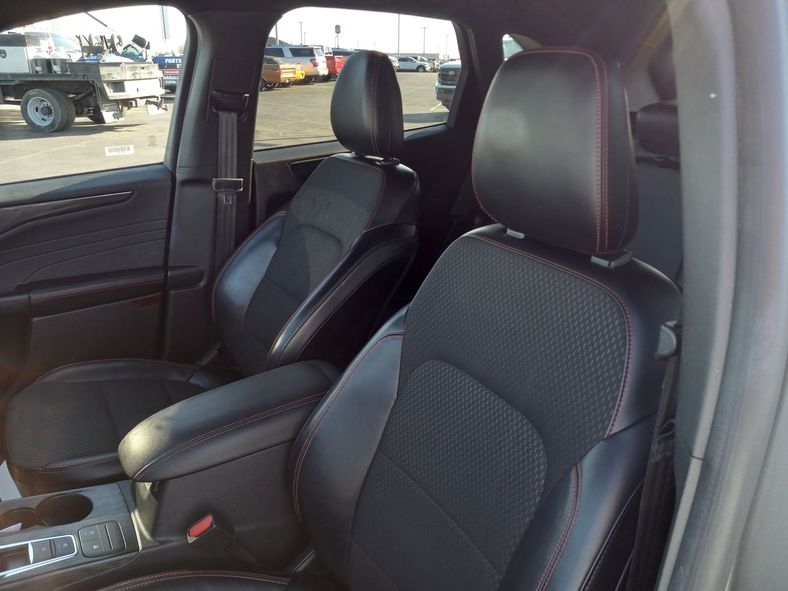 2024 Ford Escape image 13