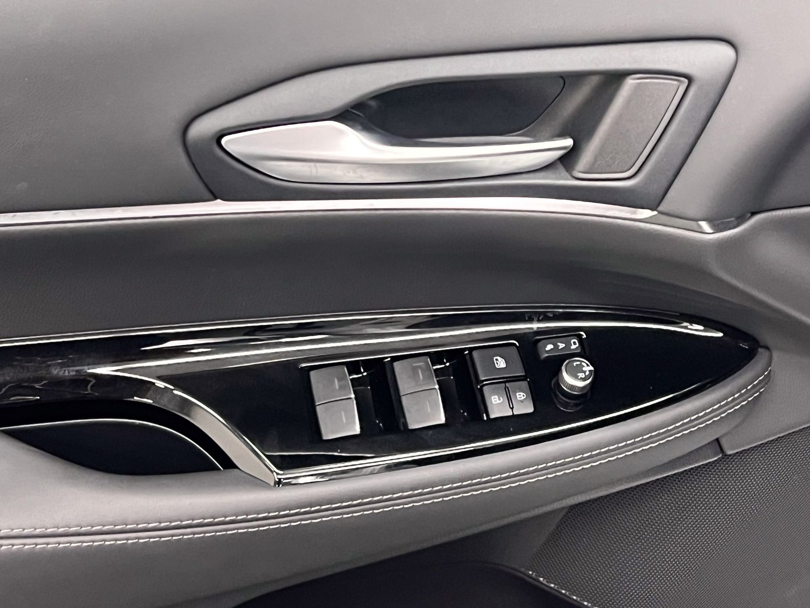 used 2023 Toyota Mirai car, priced at $13,988
