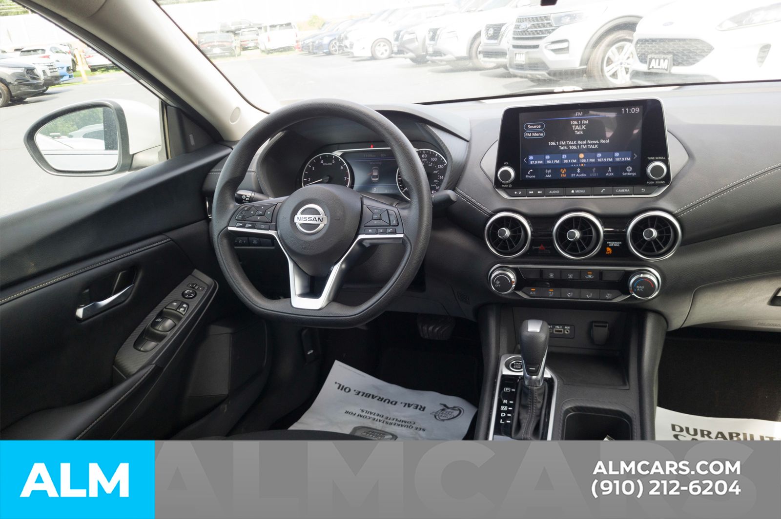 2023 Nissan Sentra SV photo 17