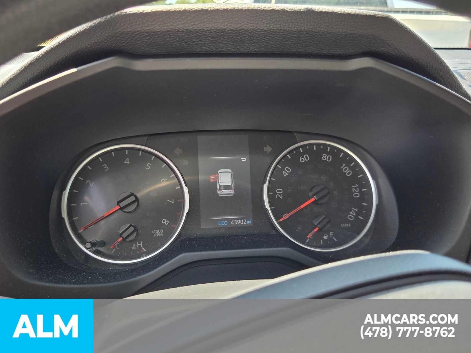 Used 2022  Toyota XLE image 16