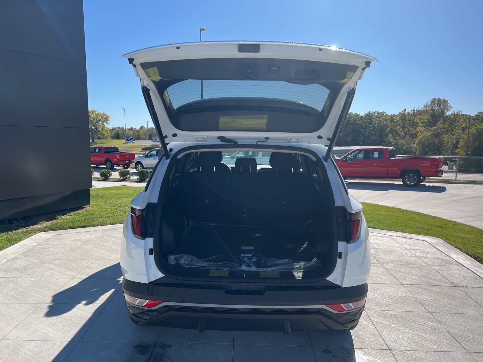 2024 Hyundai Tucson Hybrid Blue 10