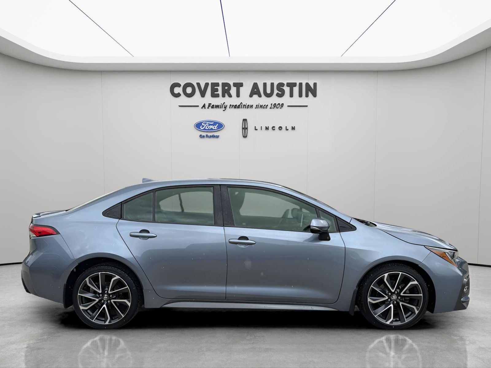 Used Car 2020 Toyota Corolla  Se For Sale Under $20,000 In Austin, Texas