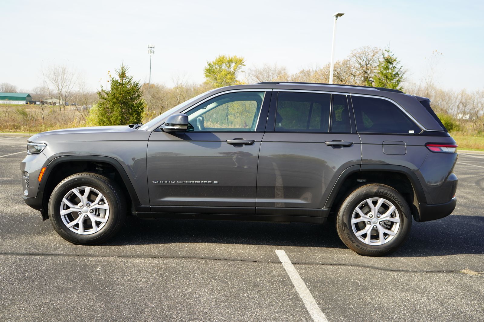 2022 Jeep Grand Cherokee Limited 8