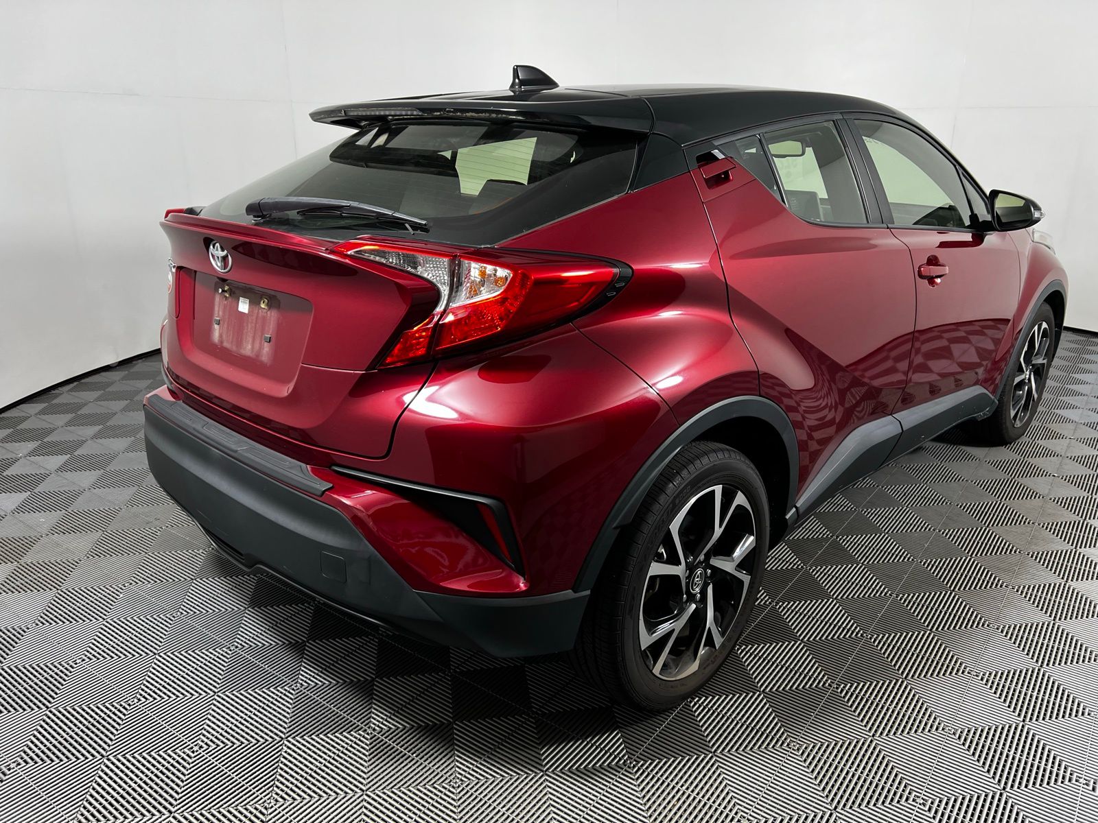 Thumbnail: 2019 Toyota C-HR - 5