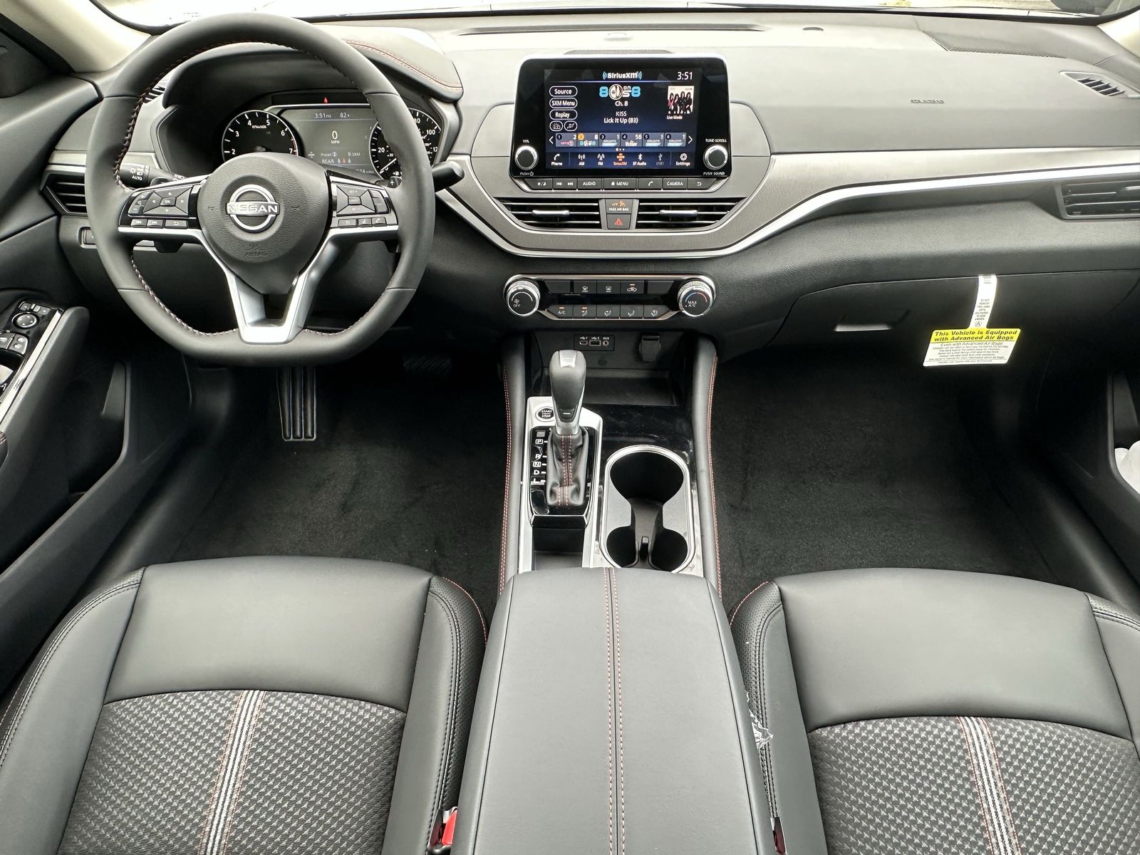 2025 Nissan Altima 2.5 SR photo 2