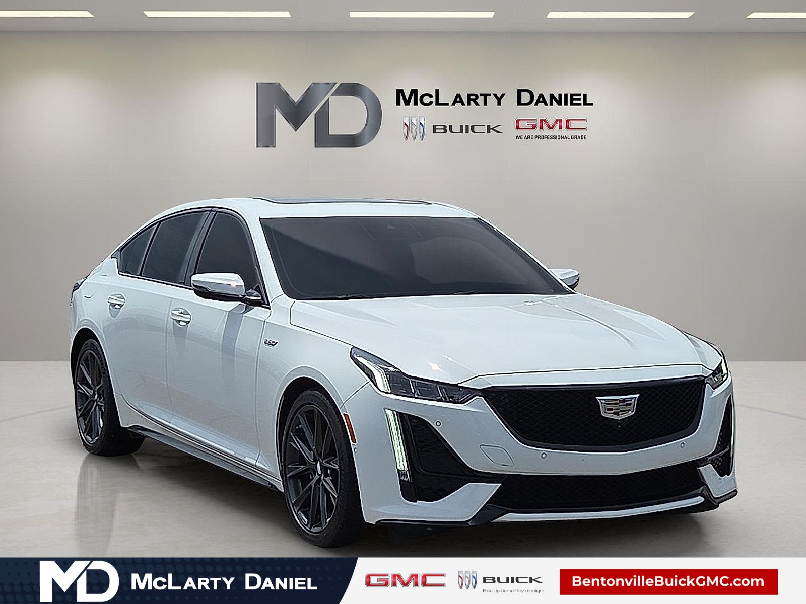 Summit White 2024 Cadillac CT5 V-Series RWD Sedan Rear-Wheel Drive Automatic
