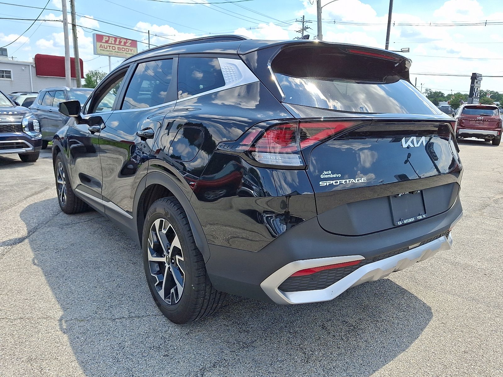 Used 2023 Kia Sportage Hybrid SUV
