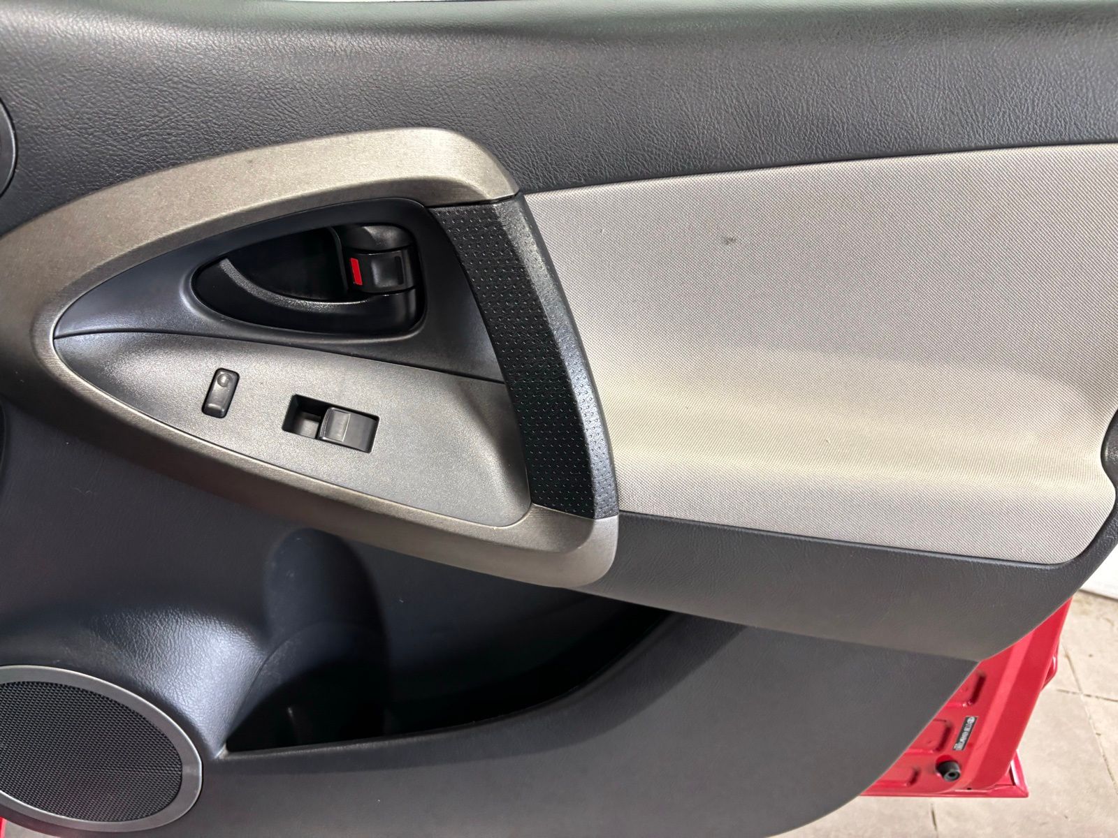 Used Car 2011 Toyota Rav4  Base For Sale Under $10,000 In Austin, Texas