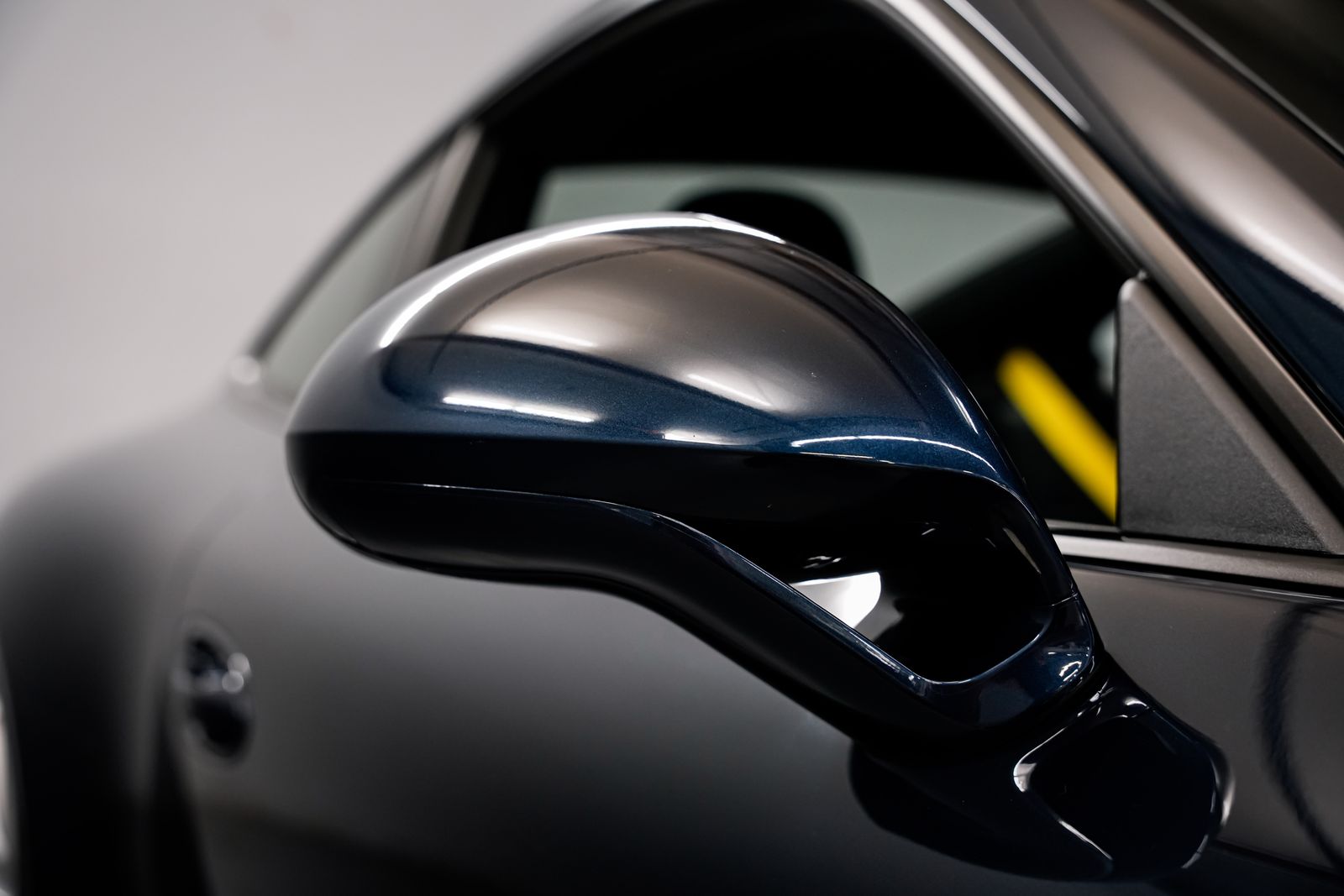 2014 Porsche 911 Carrera 4 — photo 34