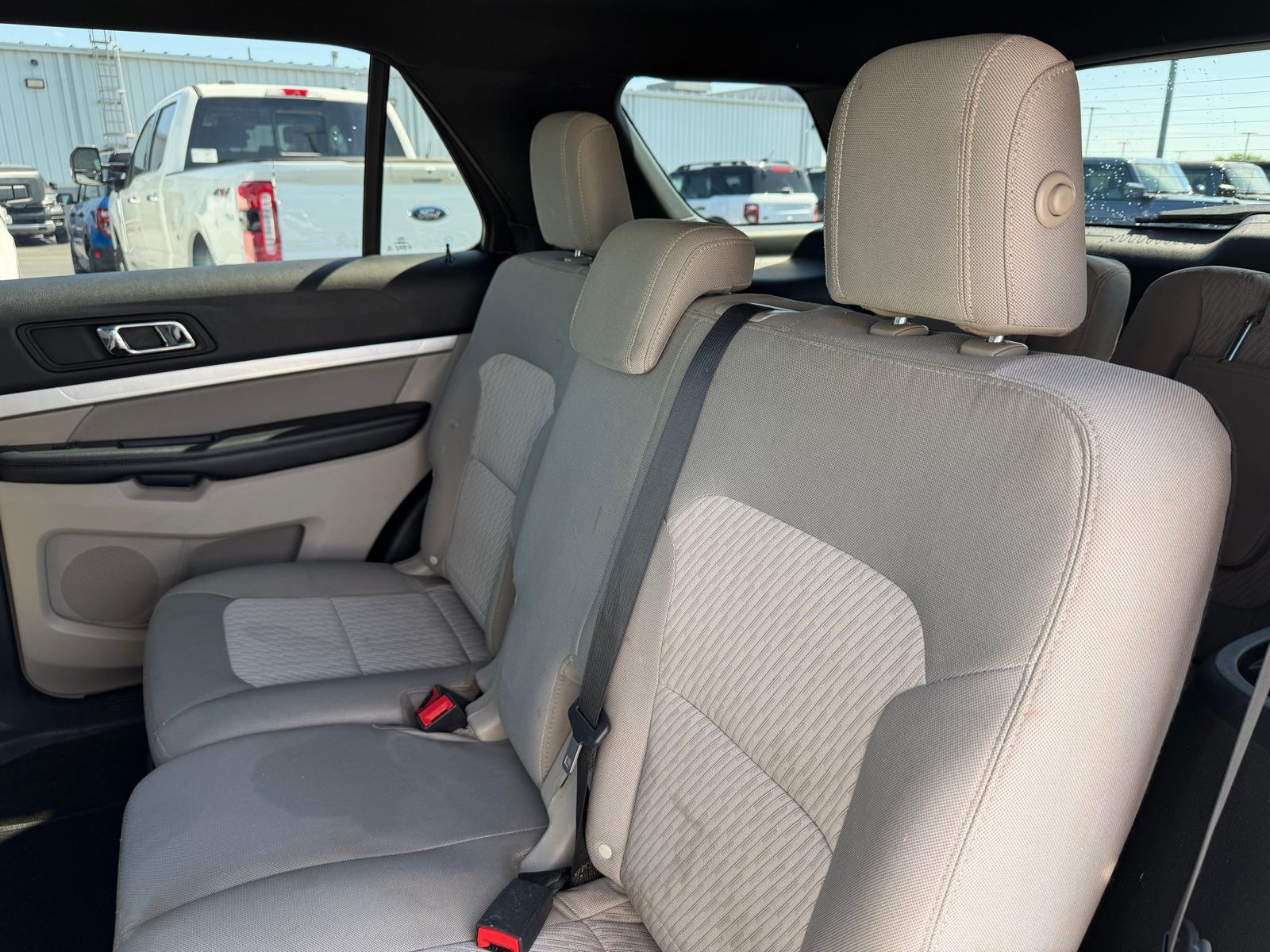 2018 Ford Explorer image 13