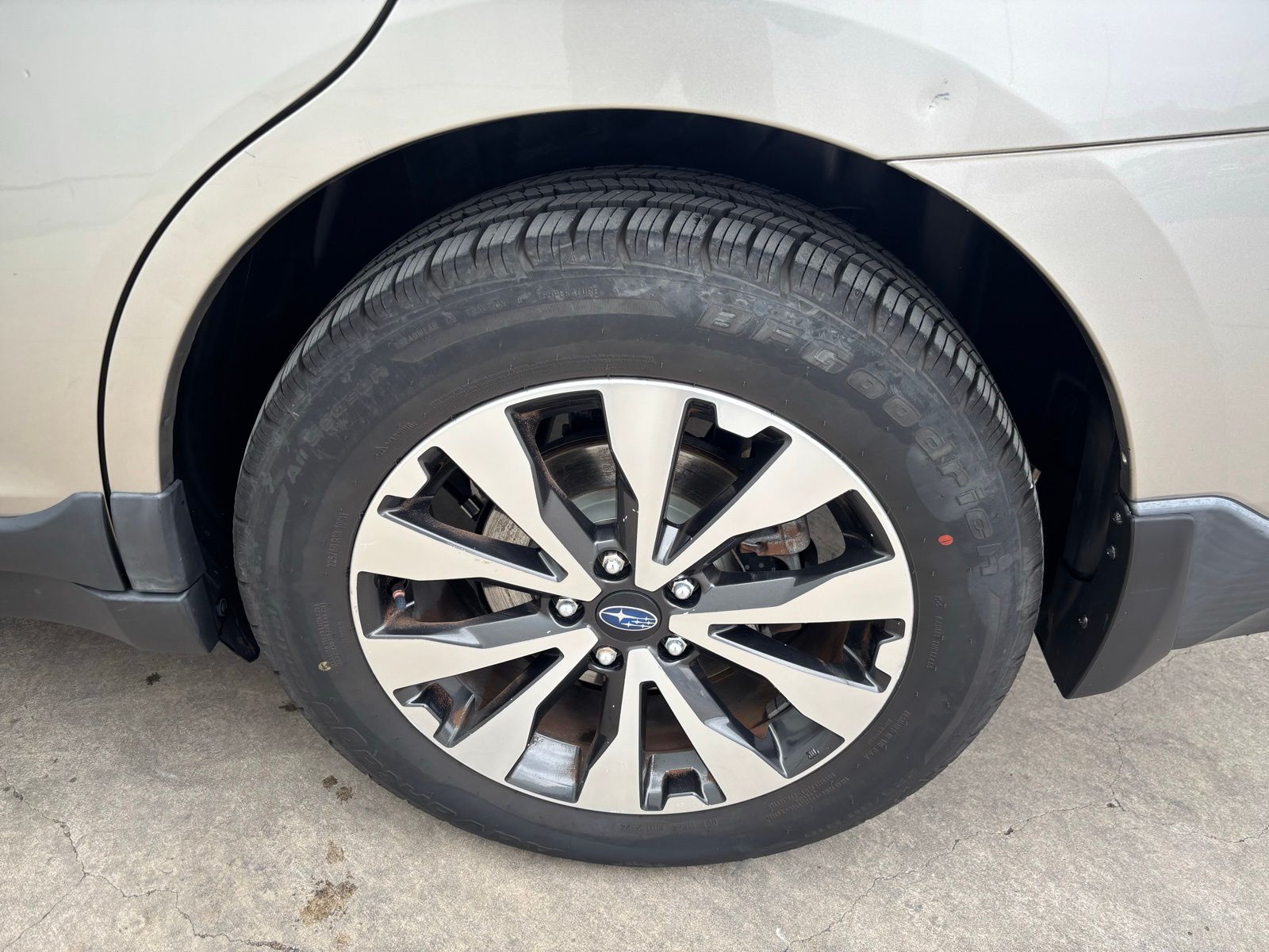 Used Car 2015 Subaru Outback  2.5i For Sale Under $12,000 In Austin, Texas