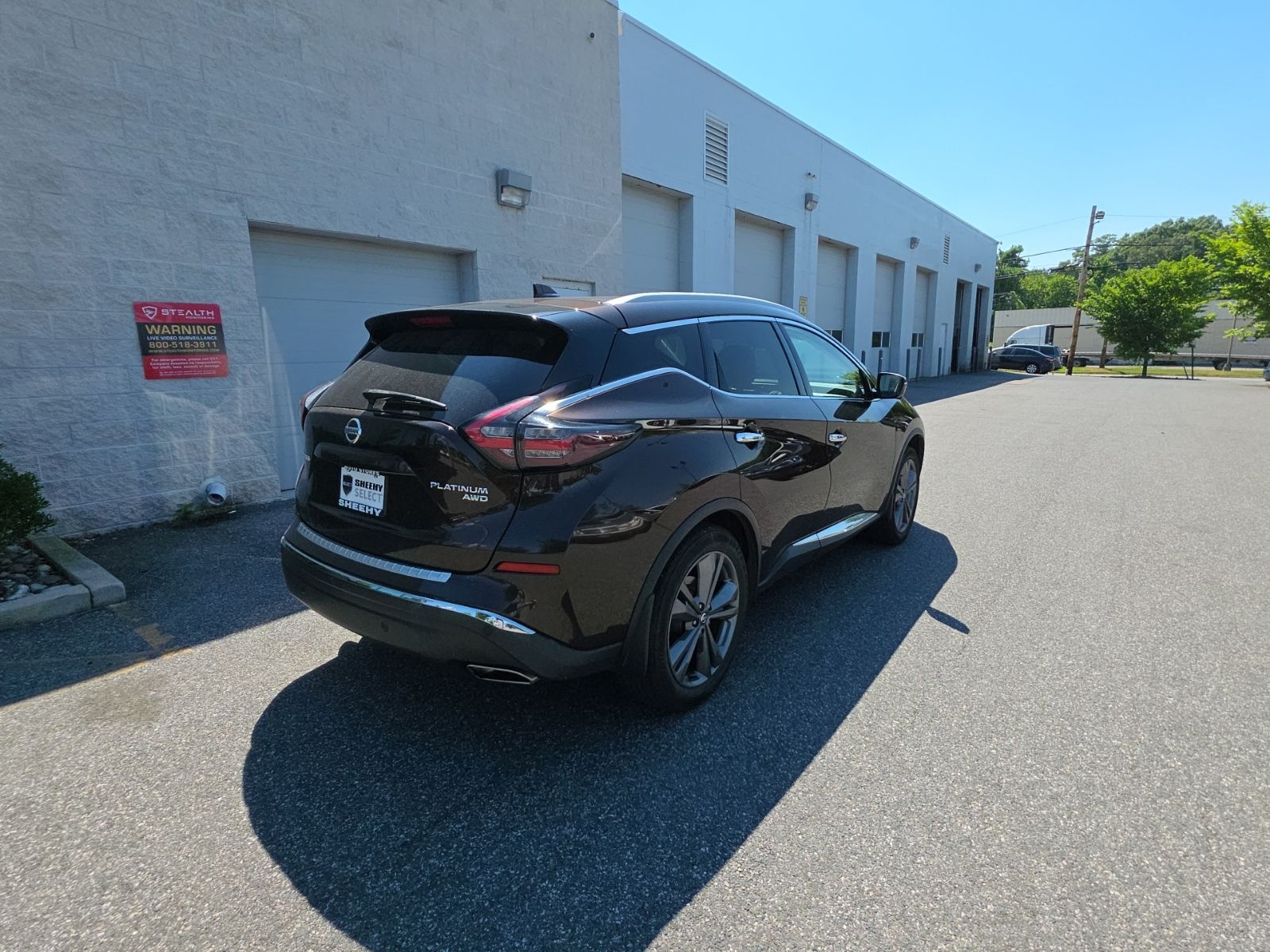 Used 2022 Brown Nissan Platinum image 7