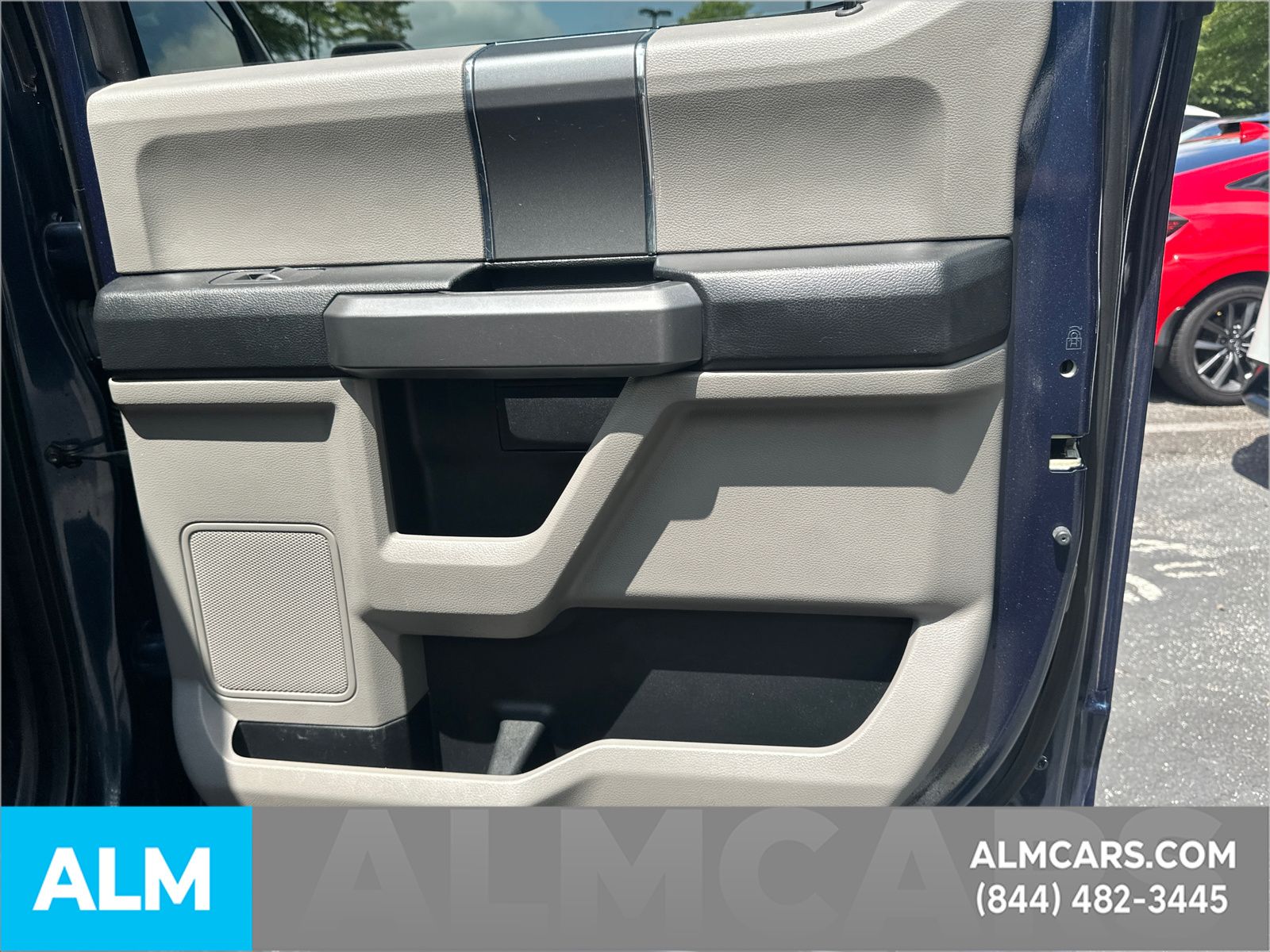 Used 2016 Blue Ford XLT image 18