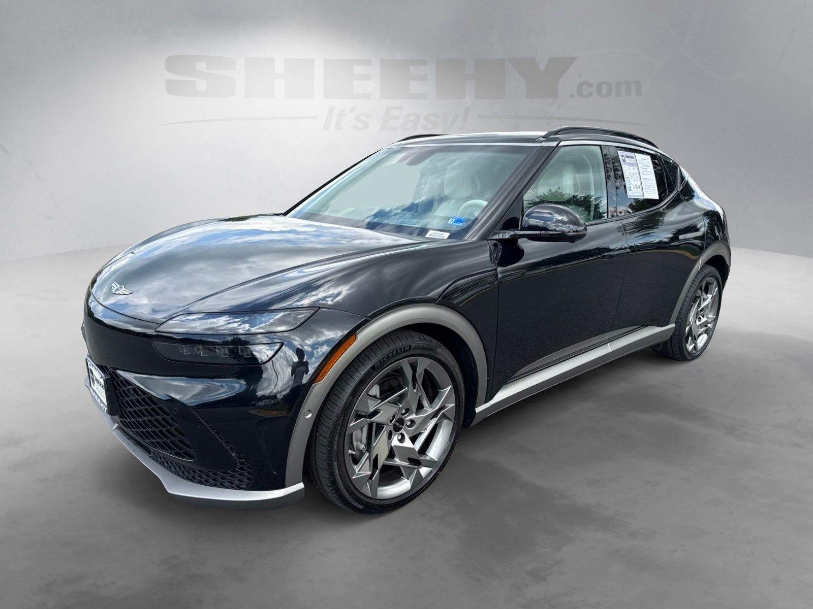 Used 2023 Black Genesis Performance image 19