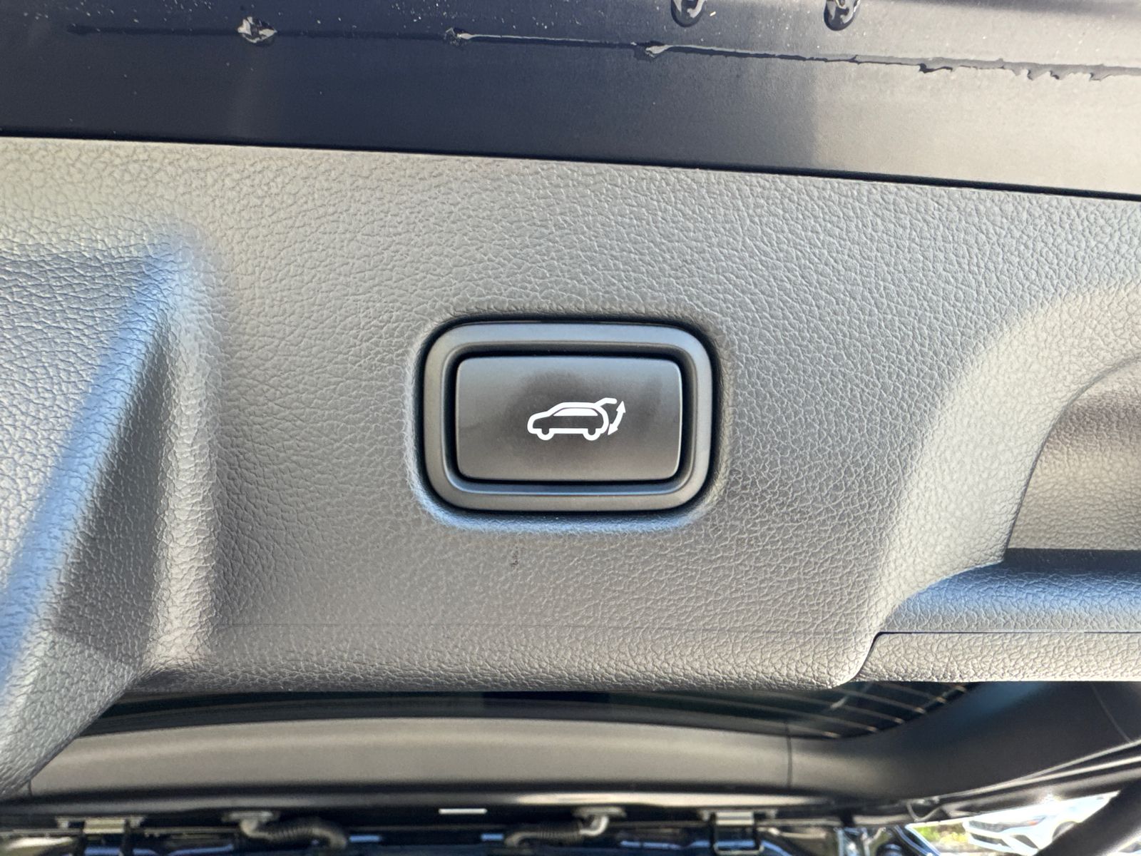 Used 2025 Black Hyundai Calligraphy Night Edition image 19