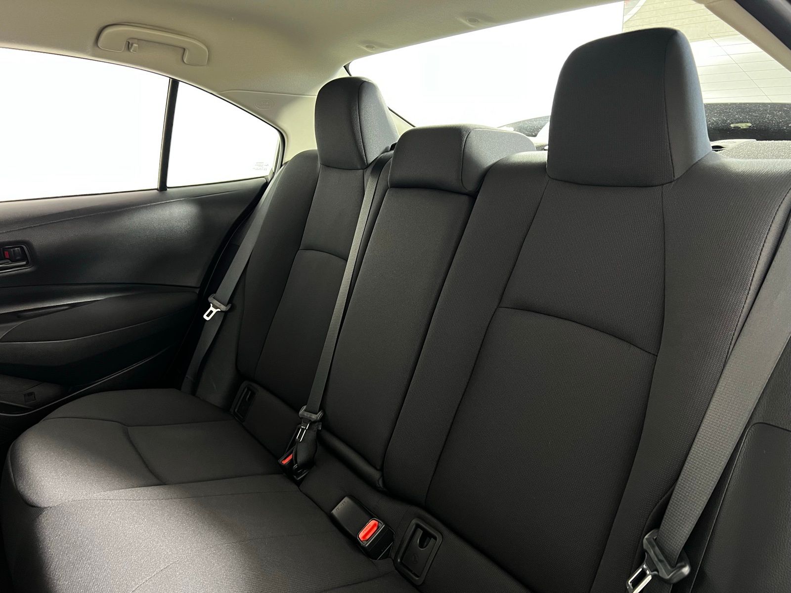 Thumbnail: 2025 Toyota Corolla - 19