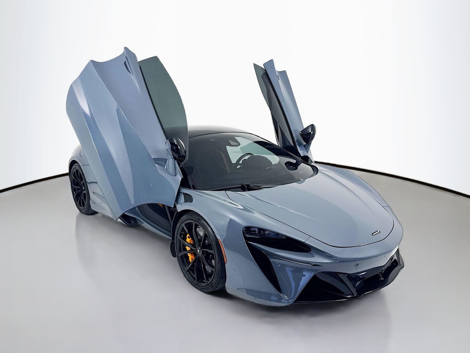 2024 McLaren Artura RWD