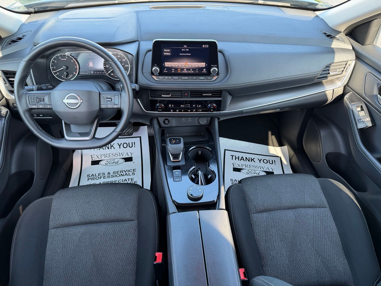 2025 Nissan Rogue image 16