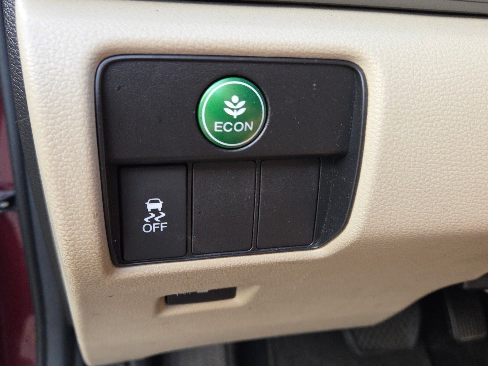 Used 2014  Honda LX image 28