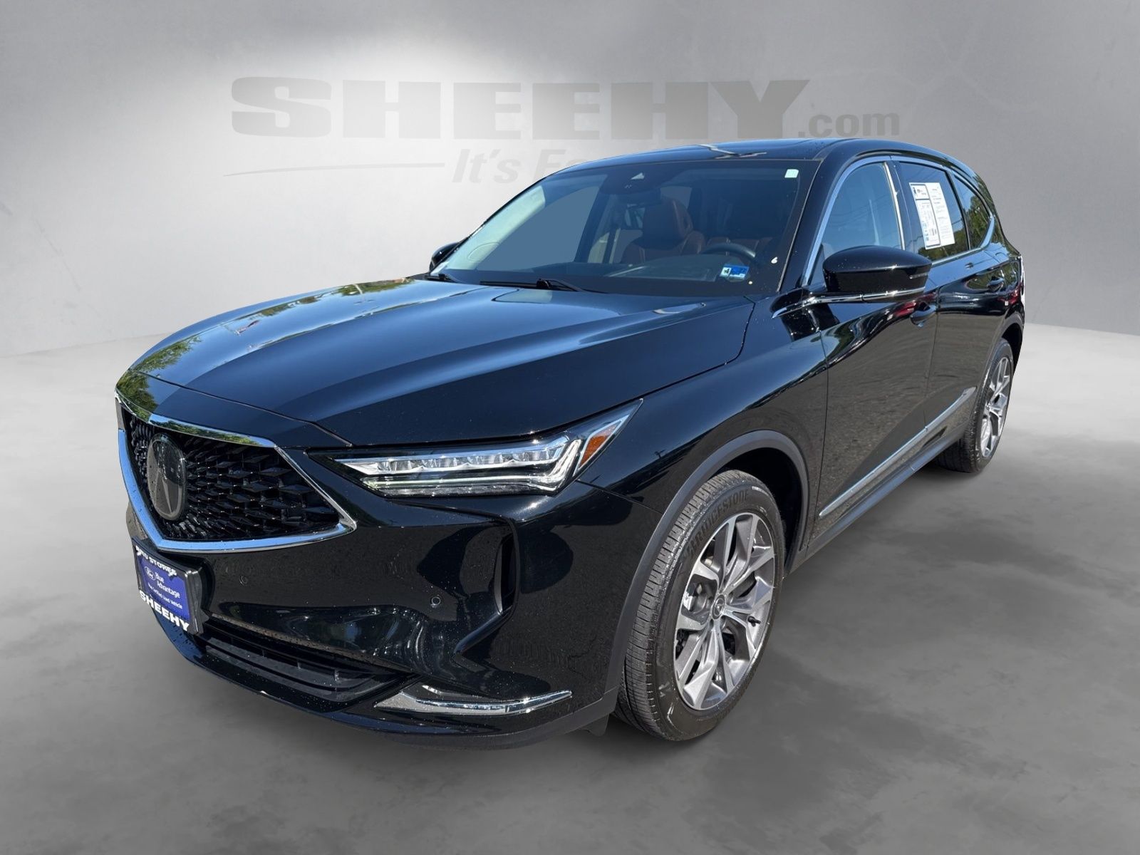Used 2024 Majestic Black Pearl Acura Technology image 18