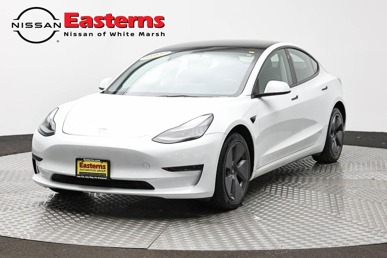 2023 Tesla Model 3 -'s photo