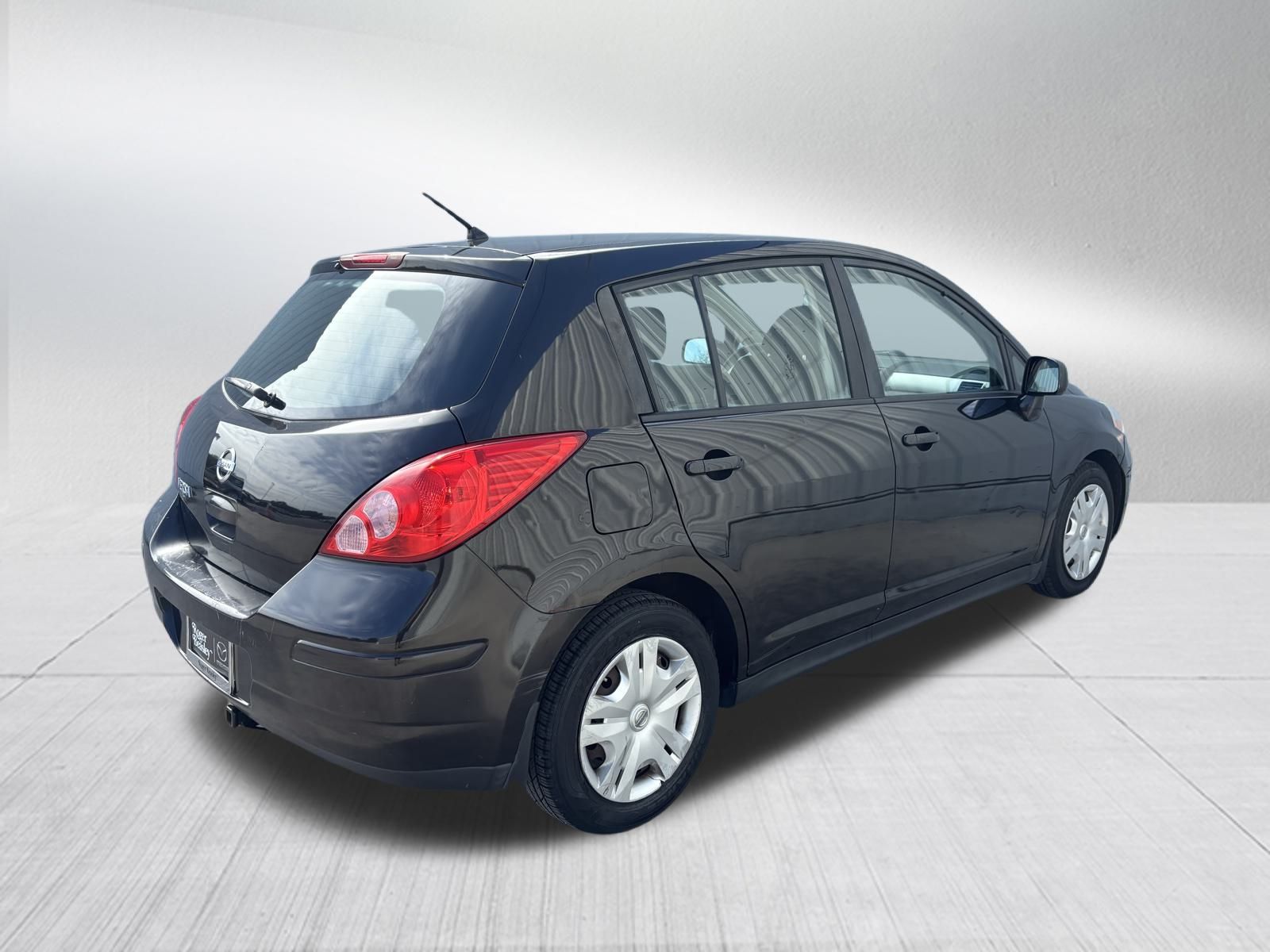 Used Car 2011 Nissan Versa  1.8 S For Sale Under $10,000 In Austin, Texas