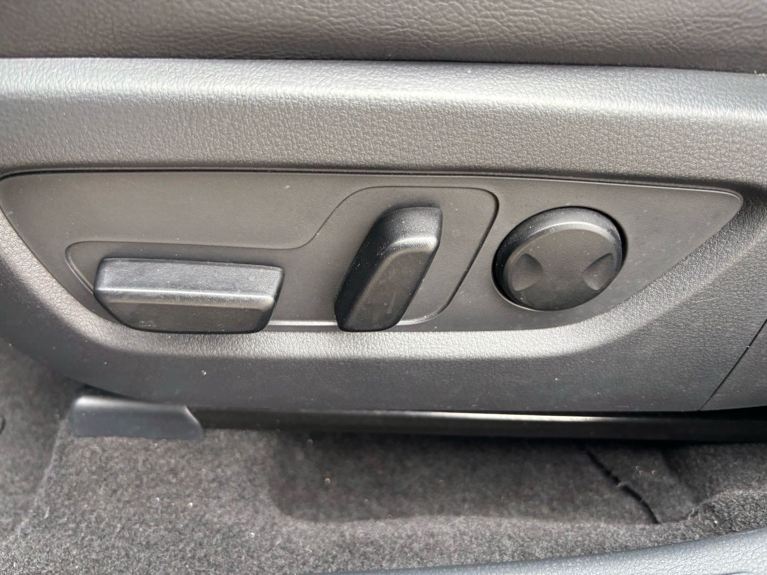 Used Car 2025 Mazda Cx-50 Hybrid  Premium Plus For Sale Under $35,000 In Austin, Texas