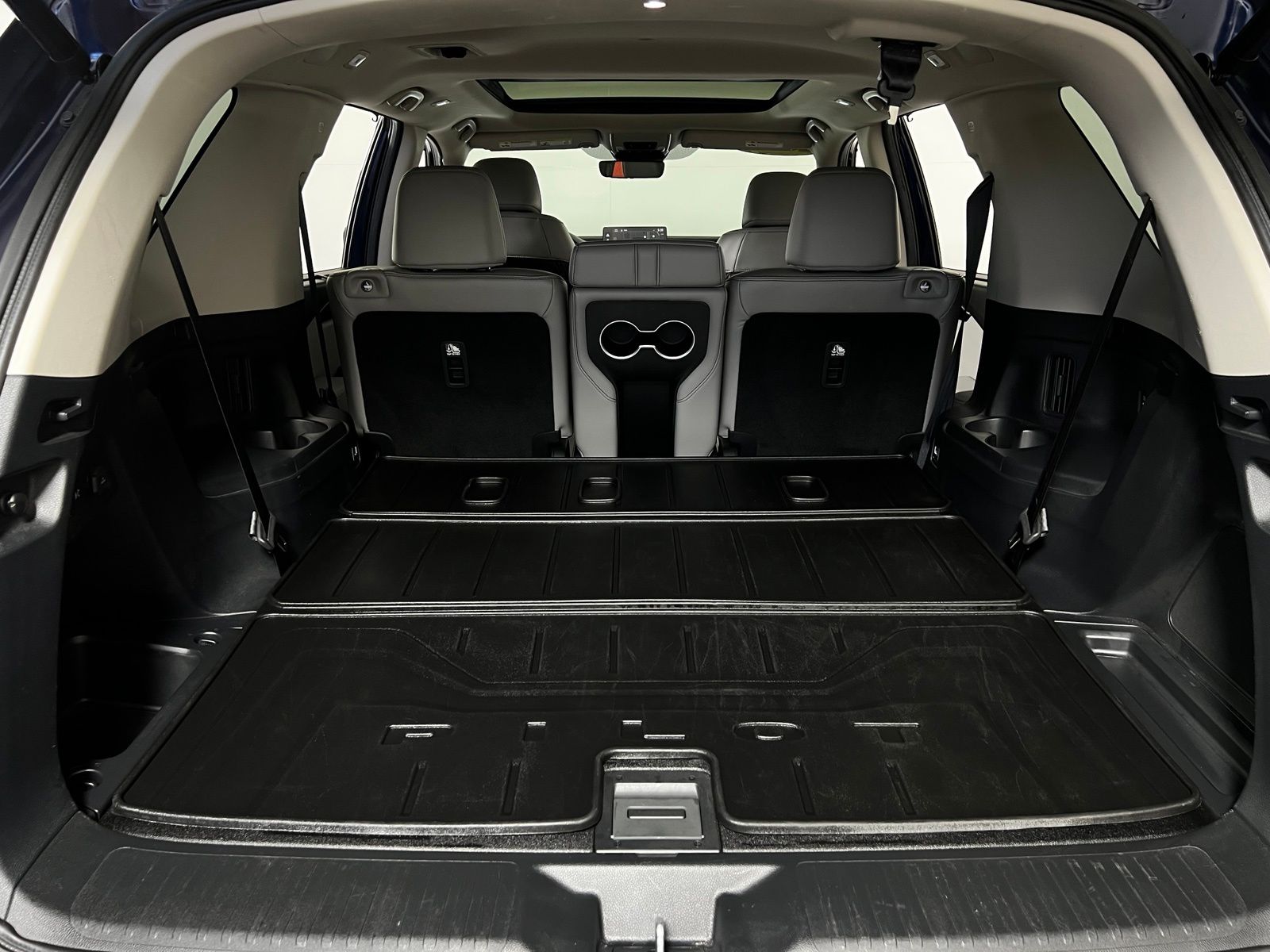 Thumbnail: 2025 Honda Pilot - 30