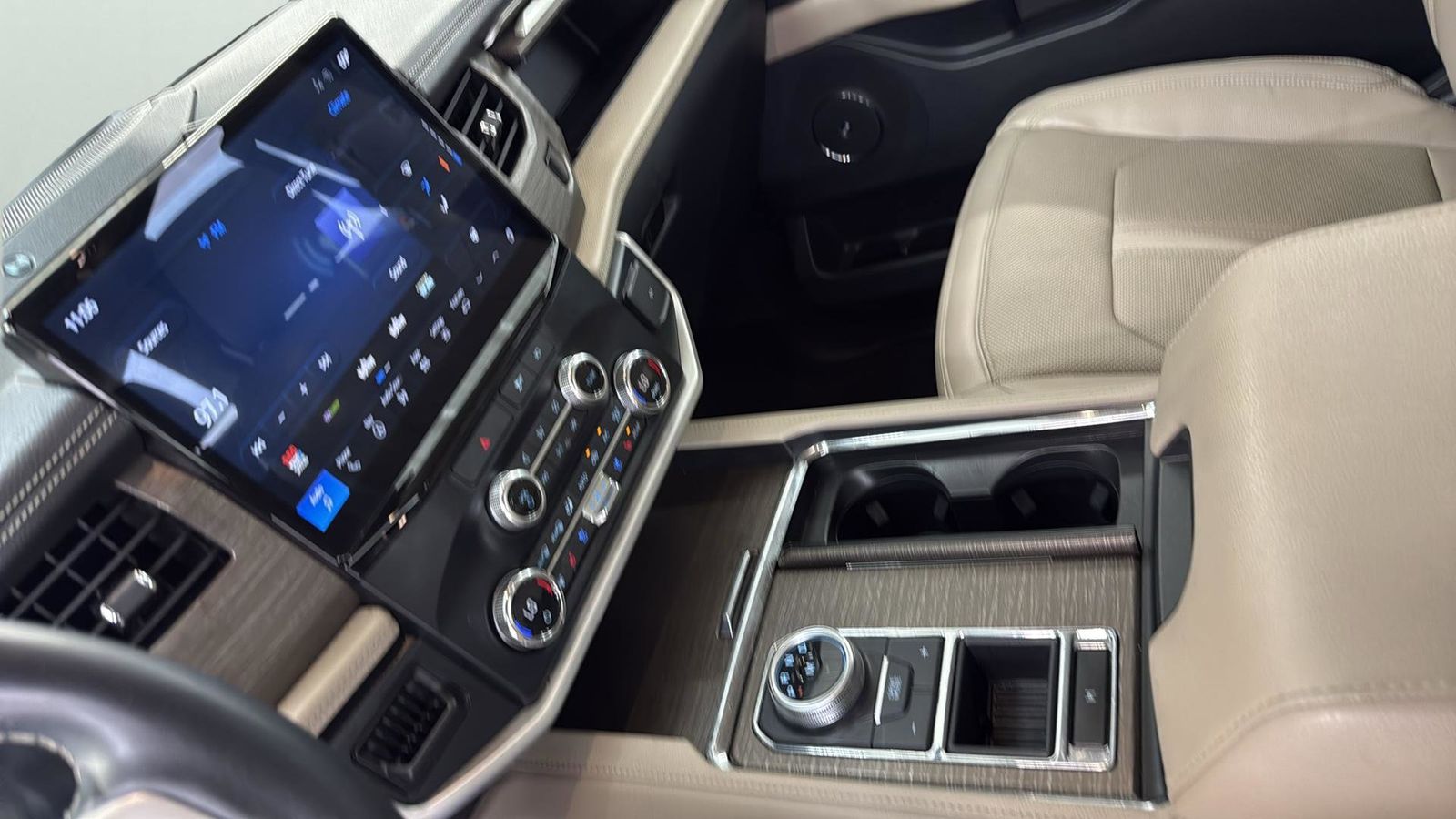 Used Car 2022 Ford Expedition  Limited For Sale Under $50,000 In Austin, Texas