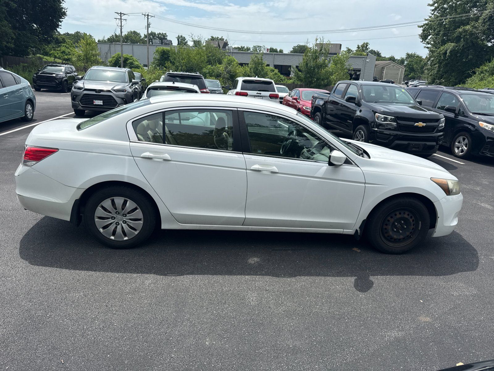 Taffeta White 2009 Honda Accord Sedan Front-Wheel Drive 5-Speed Automatic Overdrive