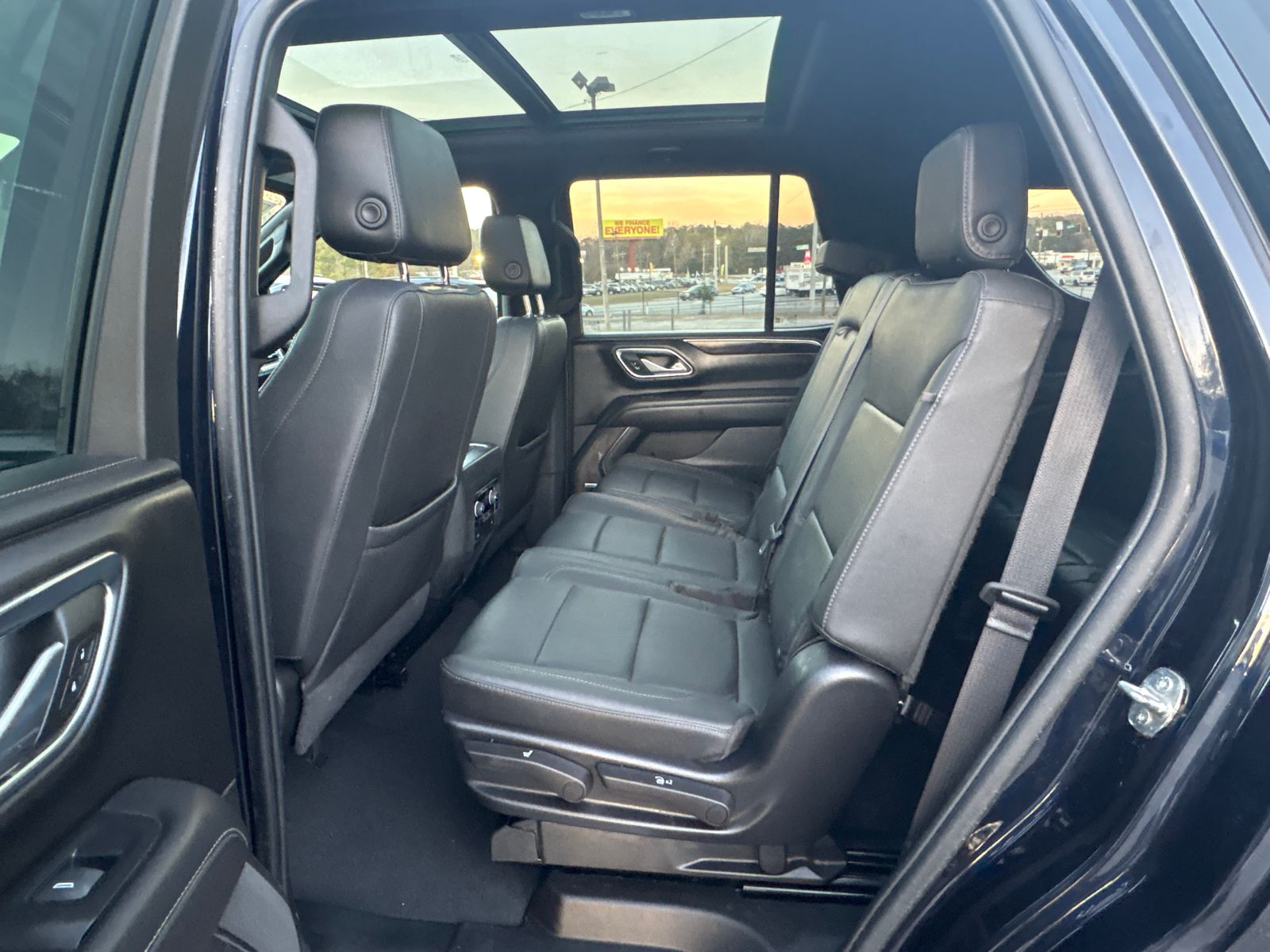 Used 2023 Black Chevrolet Z71 image 11