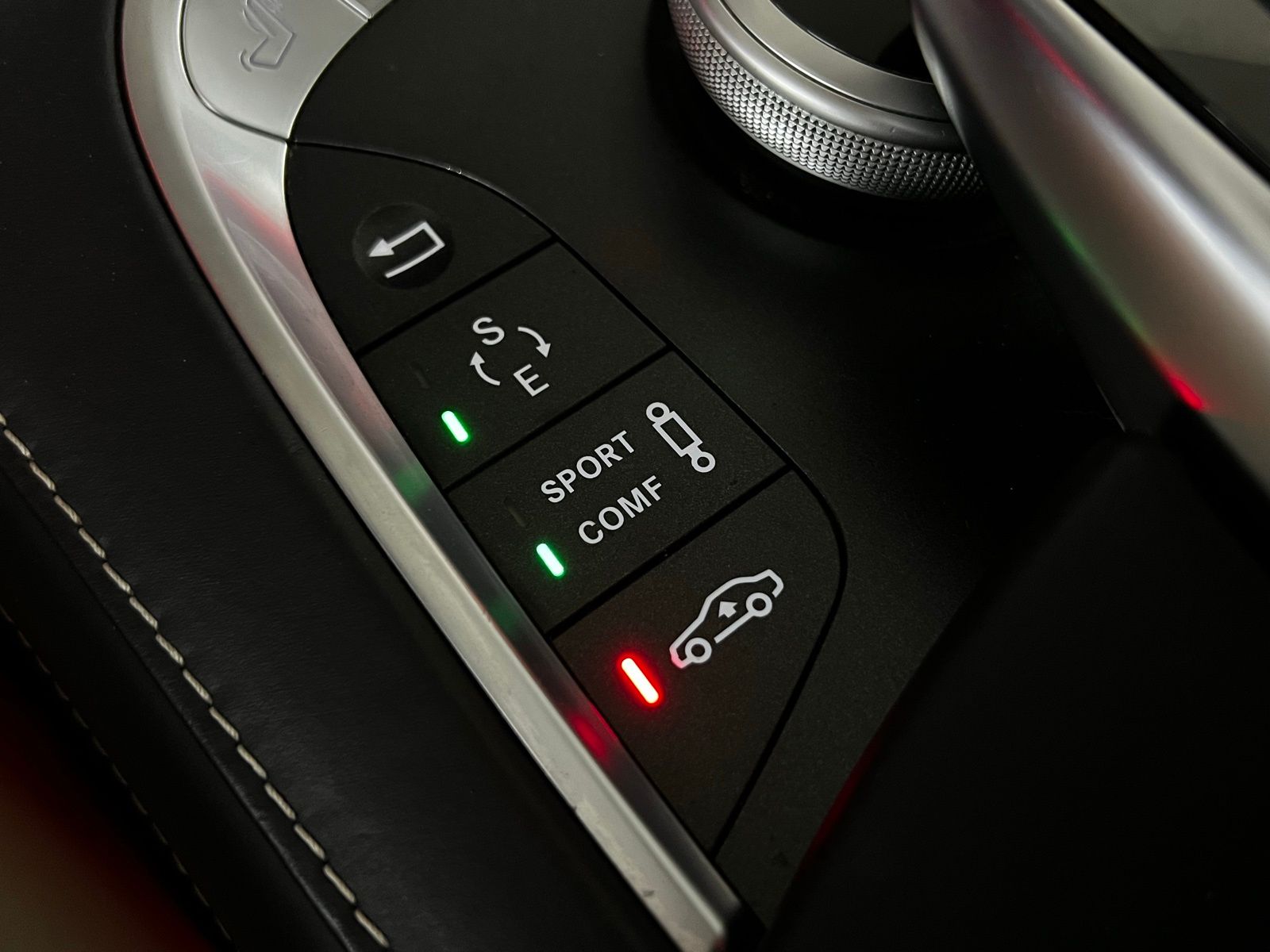 2015 Mercedes-Benz S-Class S 550 25