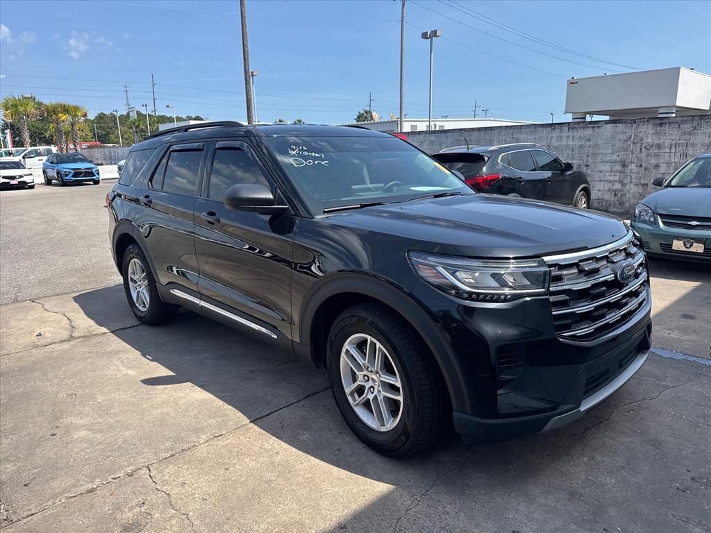 2025 Ford Explorer Active RWD