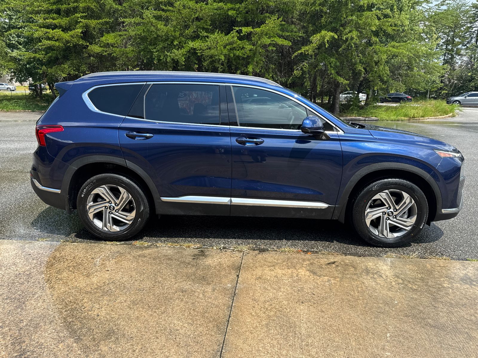 2022 Hyundai Santa Fe SEL photo 4