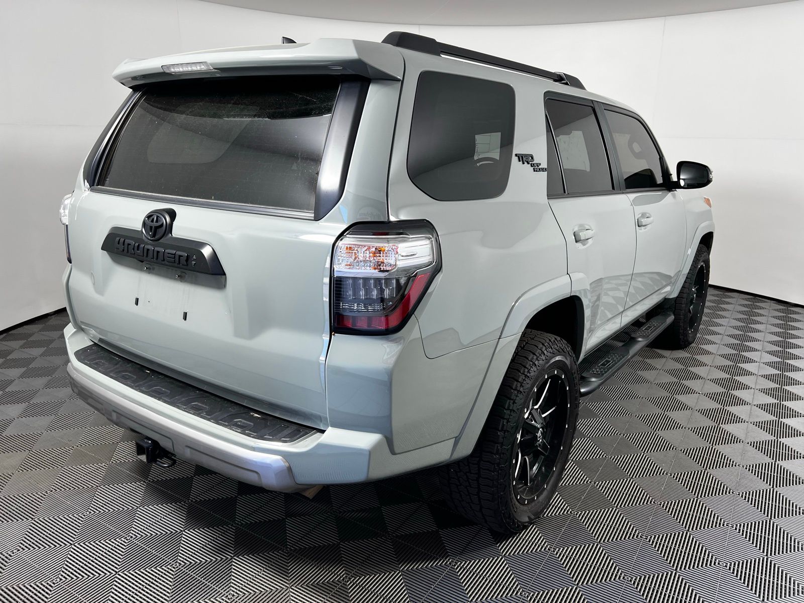 Thumbnail: 2023 Toyota 4Runner - 5